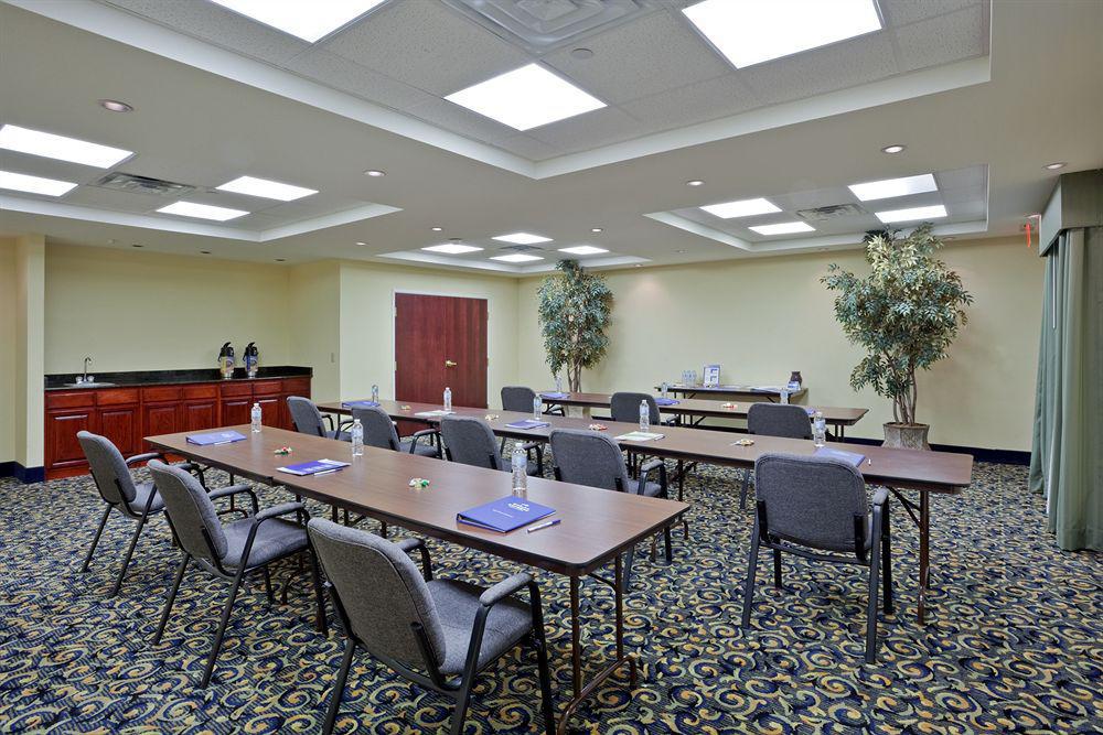 Holiday Inn Express Hotel & Suites Pampa By Ihg Einrichtungen foto